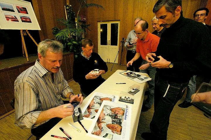 28, Präsentation Modellautos Zuffenhausen 2005_.jpg